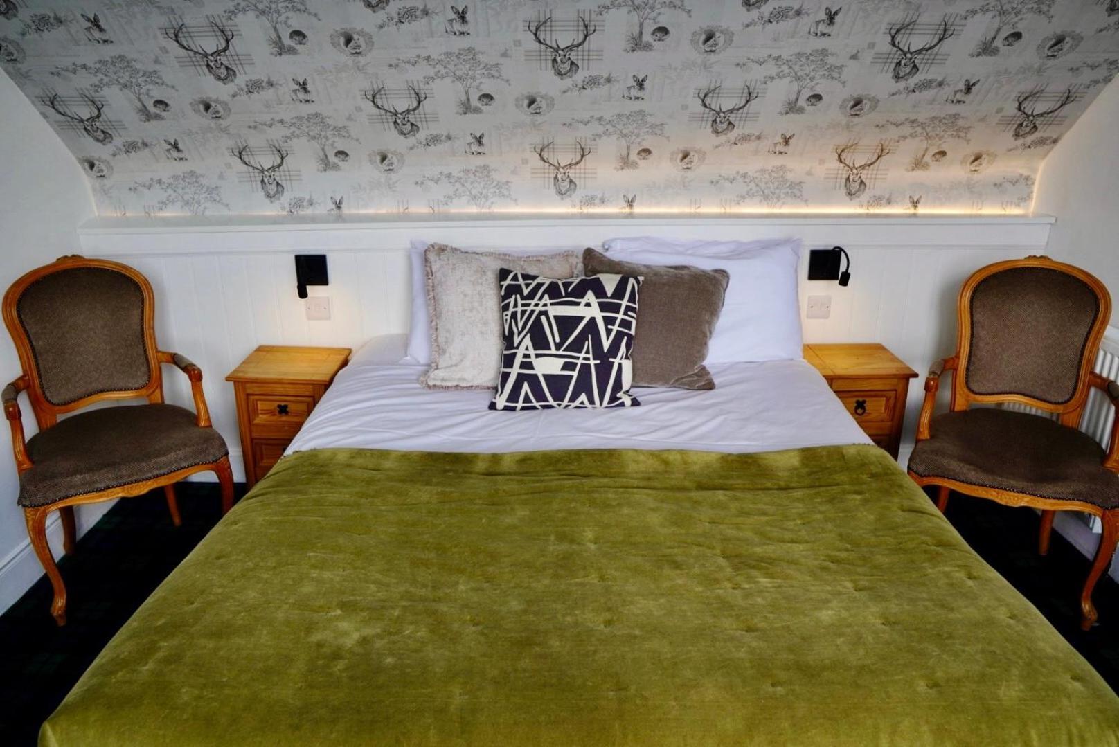 Lochnell Arms 3*